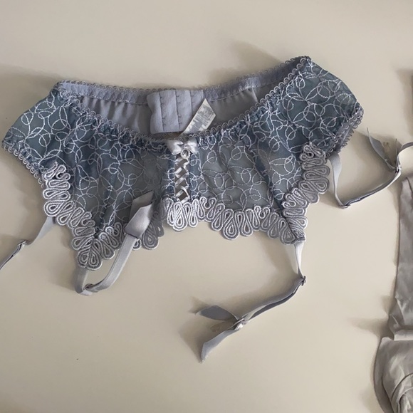 Lejaby Garter Size S - Picture 3 of 5